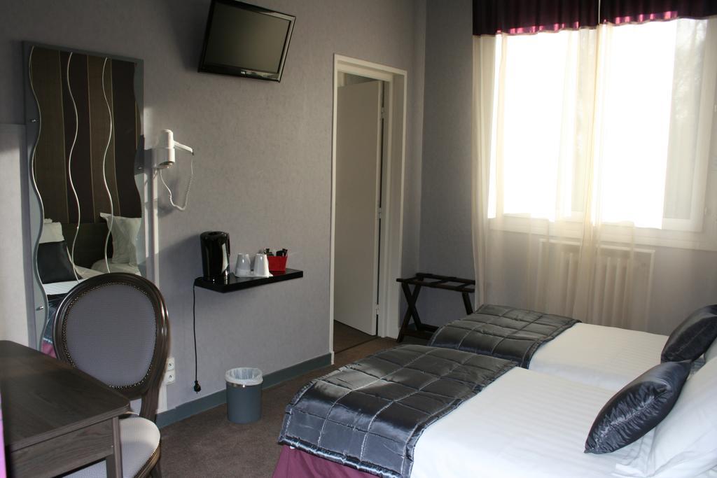 Hostellerie De La Quenoeuille Marquise Ruang foto